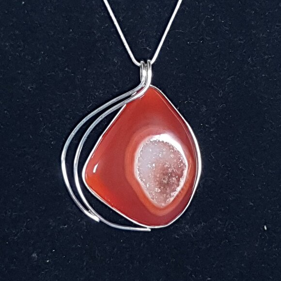 One-of-a-Kind Vintage Natural Banded Red Druzy Agate Sterling Silver Pendant - Picture 4 of 12